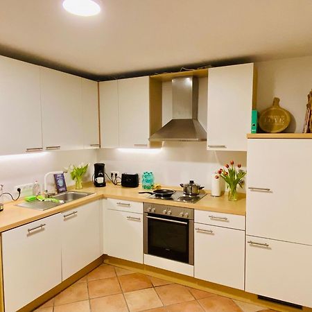 Traumhafte 115 Qm Ferienwohnung Am Steinhuder Meer, Ruhig, Komfortabel, Loggia, Parkplatz, Wifi Wunstorf Dış mekan fotoğraf