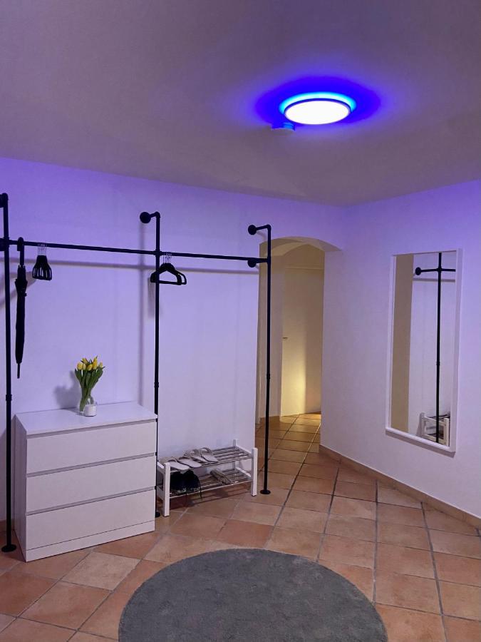 Traumhafte 115 Qm Ferienwohnung Am Steinhuder Meer, Ruhig, Komfortabel, Loggia, Parkplatz, Wifi Wunstorf Dış mekan fotoğraf